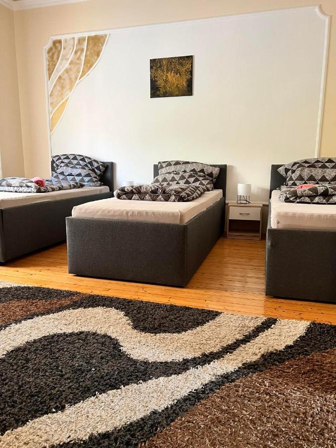 Best Price Guesthouse Szeged Bagian luar foto