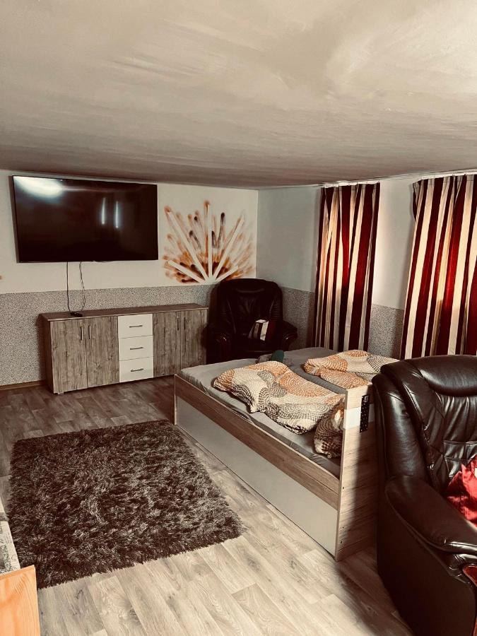 Best Price Guesthouse Szeged Bagian luar foto