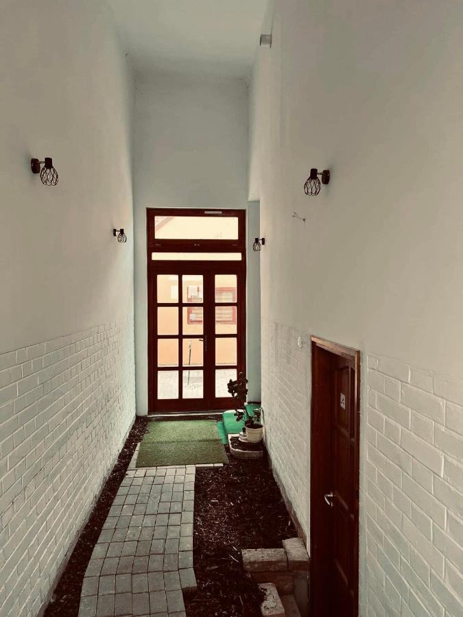 Best Price Guesthouse Szeged Bagian luar foto